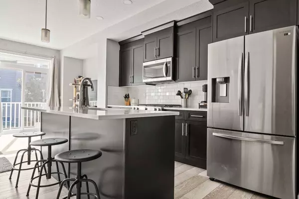 1407 3 ST SE #16, High River, AB T1V 0J9