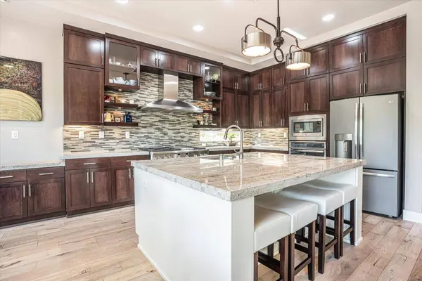 3530 Serramont CT, Carmichael, CA 95608