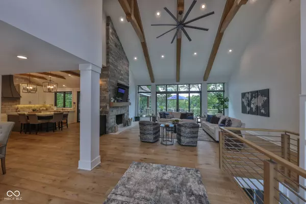 8219 Twin Pointe CIR, Indianapolis, IN 46236