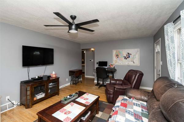 28181 Fairground Road, Adel, IA 50003