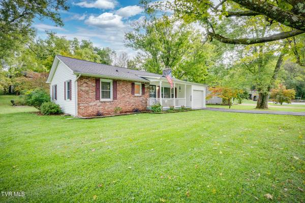 1180 Valley DR, Bristol, VA 24201