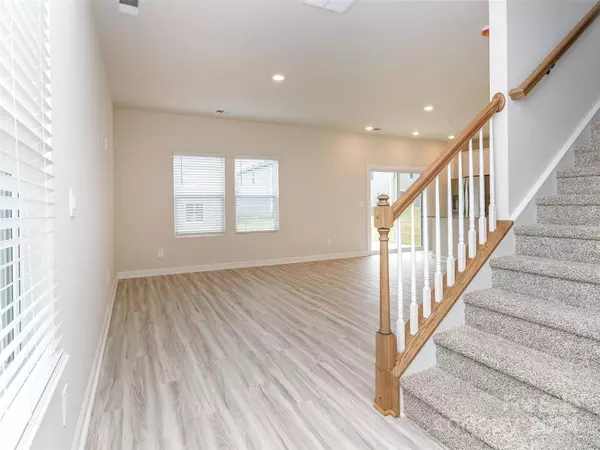 160 Bird Dog DR, Mooresville, NC 28115