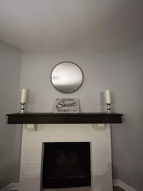 472 Lambert DR #B2, Schaumburg, IL 60193