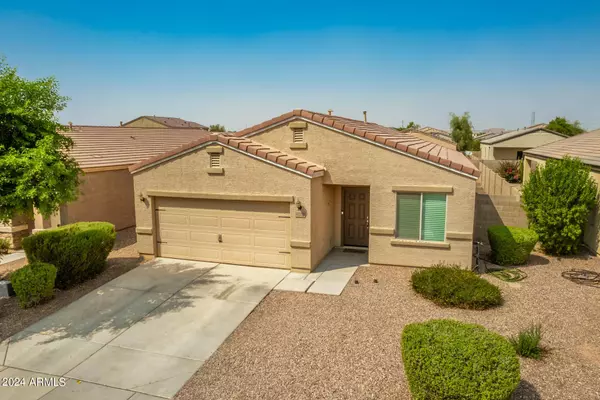 8210 W WOOD Lane, Phoenix, AZ 85043