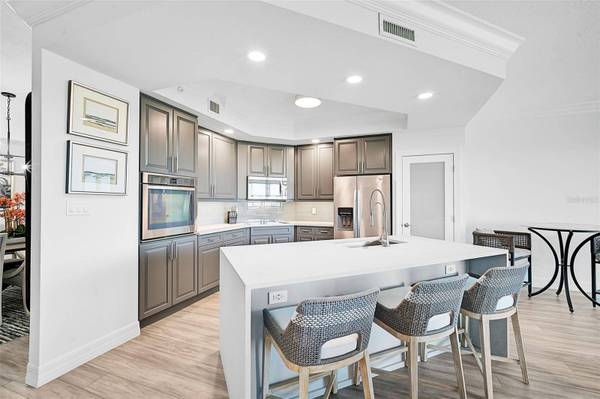 385 N POINT RD #403, Osprey, FL 34229