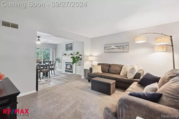 4091 Highview Court, Waterford, MI 48329