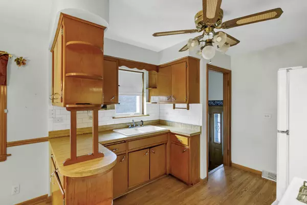 3734 W 113th ST, Chicago, IL 60655