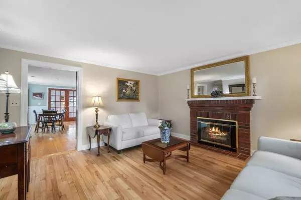 14 Arnold Rd, Peabody, MA 01960