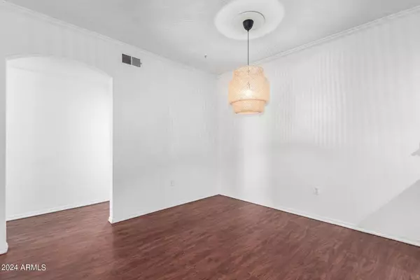 5345 E VAN BUREN Street #317, Phoenix, AZ 85008