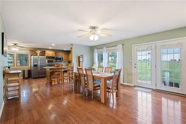 22861 Metcalf AVE, Bucyrus, KS 66013