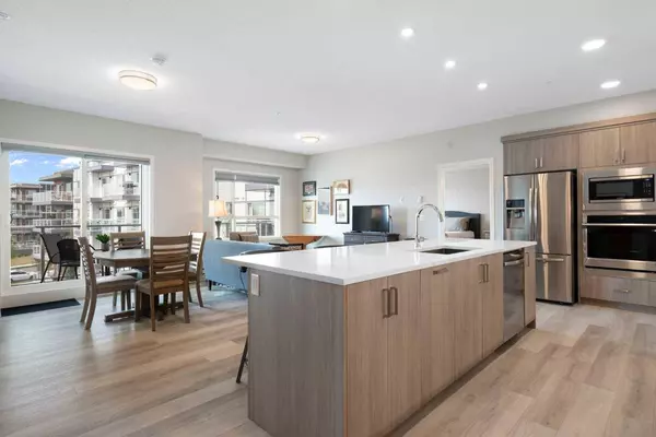 360 Harvest Hills WAY NE ##313, Calgary, AB T3K 2S1