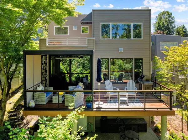 11216 NE 106th Place, Kirkland, WA 98033