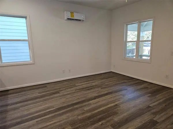 1002 Smith ST, Atlanta, GA 30310