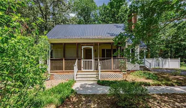 32 Mayfair TRCE, Aylett, VA 23009