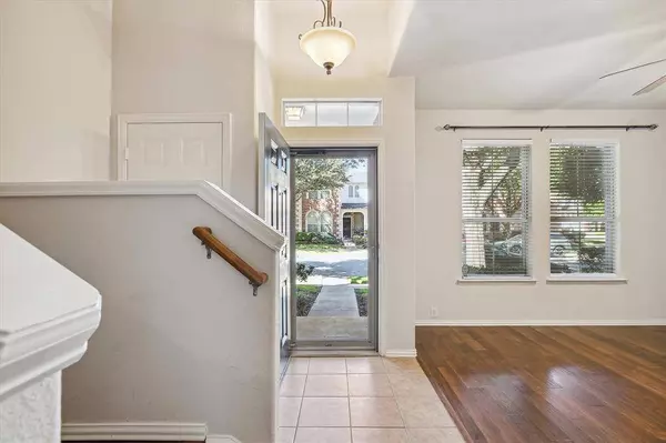 548 Legends Drive, Lewisville, TX 75057