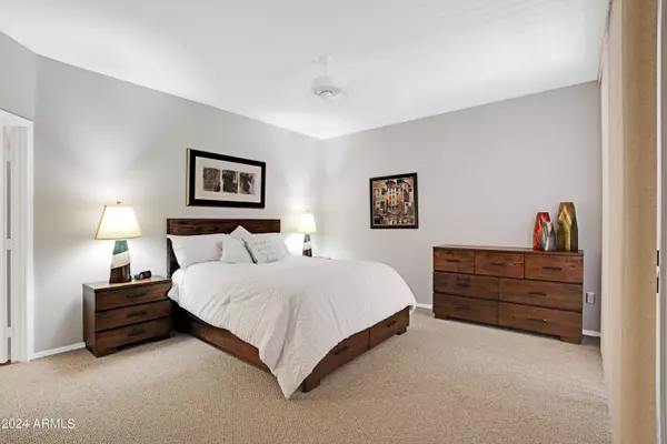 15380 N 100TH Street #1114, Scottsdale, AZ 85260