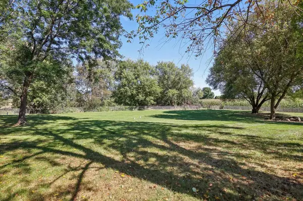 7132 Hickory Run, Waunakee, WI 53597