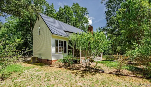 32 Mayfair TRCE, Aylett, VA 23009