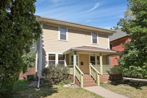 61 George ST E, Saint Paul, MN 55107