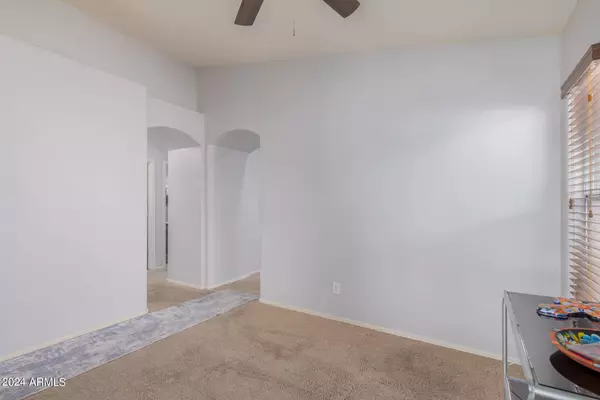 21830 N LILES Lane, Maricopa, AZ 85138