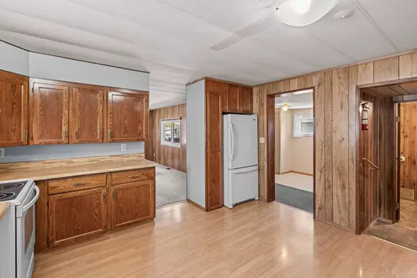 840 Spring Haven CT SE, Airdrie, AB T4A 1B7