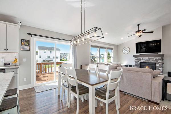 6571 Maria Drive, Hudsonville, MI 49426