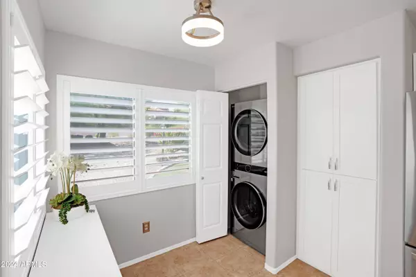 15380 N 100TH Street #1114, Scottsdale, AZ 85260