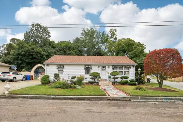 54 Speck AVE, Cranston, RI 02910