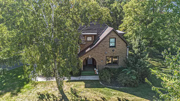 3000 Lake Michigan NW Drive, Grand Rapids, MI 49504