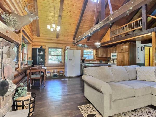 1844 RIVER PINE RD, Eagle River, WI 54521