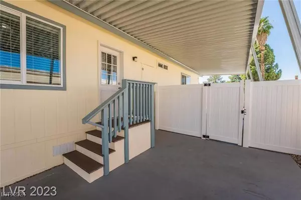 3569 Lost Hills Drive, Las Vegas, NV 89122