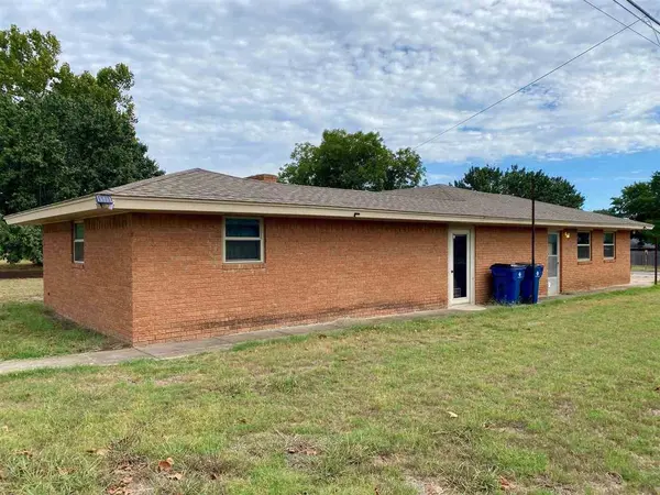 703 Palm, Duncan, OK 73533