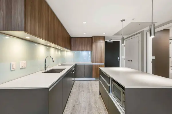 1188 3 ST SE #1408, Calgary, AB T2G 1H8