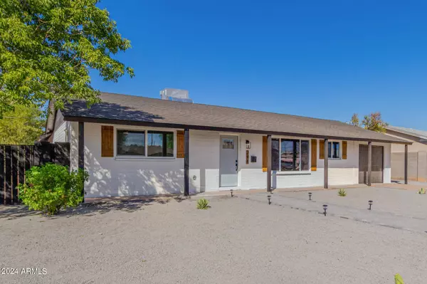 796 W MONTEREY Street, Chandler, AZ 85225