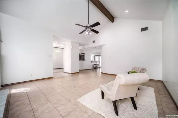 1216 OLD HOMESTEAD, Seguin, TX 78155-7912