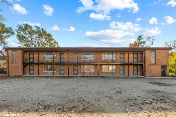 7617 S Colfax Avenue, Chicago, IL 60649