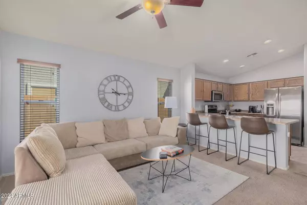 21830 N LILES Lane, Maricopa, AZ 85138