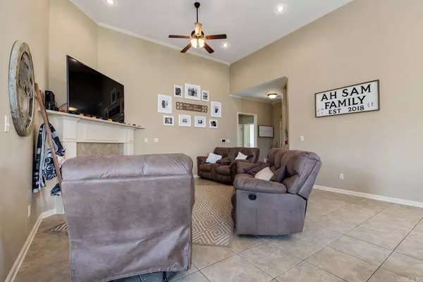 2406 Toccata Lane, Cabot, AR 72023