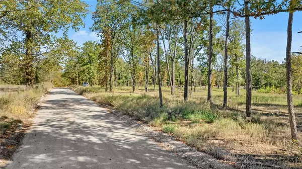 Haden Rd, Bentonville, AR 72713