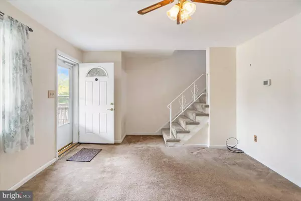 1515 NICOLAY WAY, Essex, MD 21221