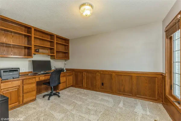 1606 NE Cortina Drive, Ankeny, IA 50021