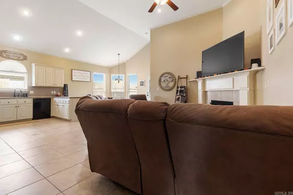 2406 Toccata Lane, Cabot, AR 72023