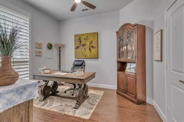 2116 Rosalinda Pass, Fort Worth, TX 76131