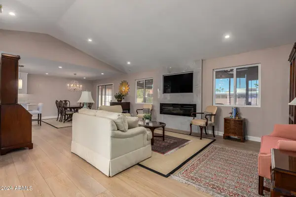 26205 S BEECH CREEK Drive, Sun Lakes, AZ 85248