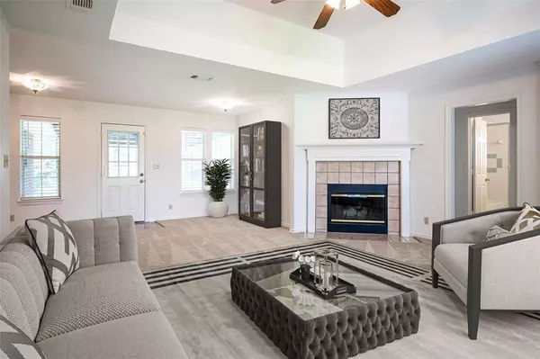 450 Venezia Court, Princeton, TX 75407