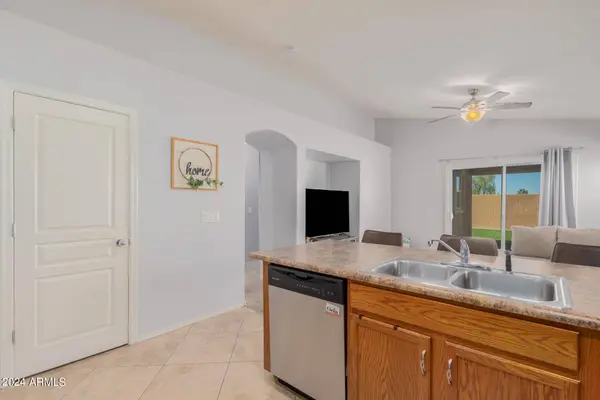 21830 N LILES Lane, Maricopa, AZ 85138