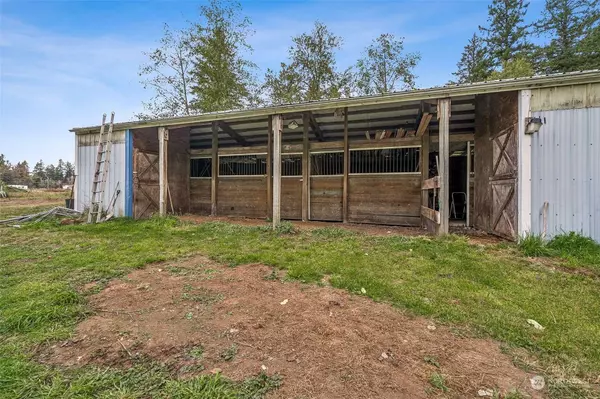 13822 250th ST E, Graham, WA 98338