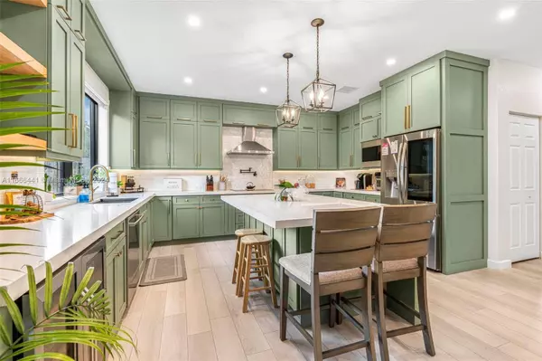 23132 SW 104th ct, Cutler Bay, FL 33190