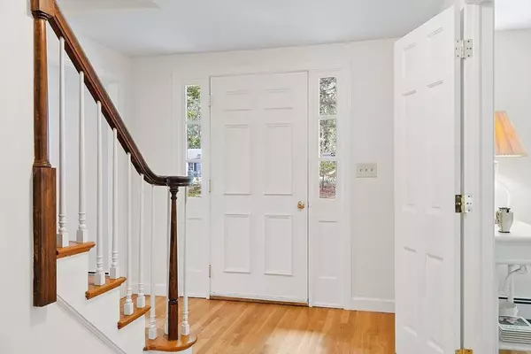 24 Kathleen Dr, Andover, MA 01810