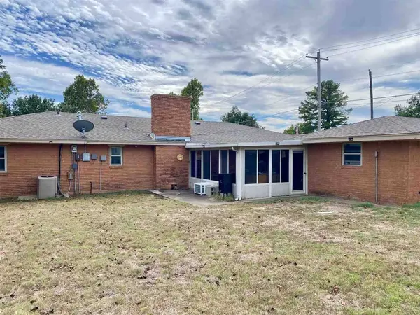 703 Palm, Duncan, OK 73533